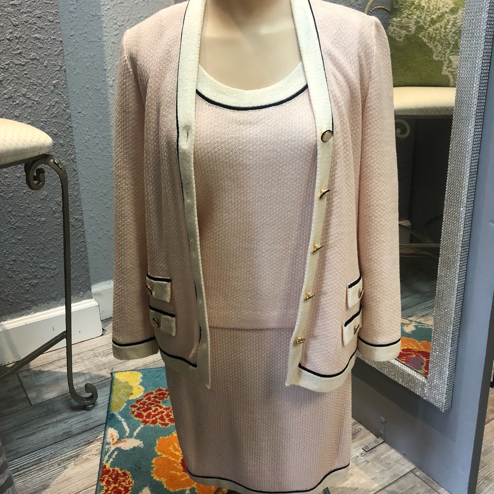 St. John 3 piece skirt set, pastel pink